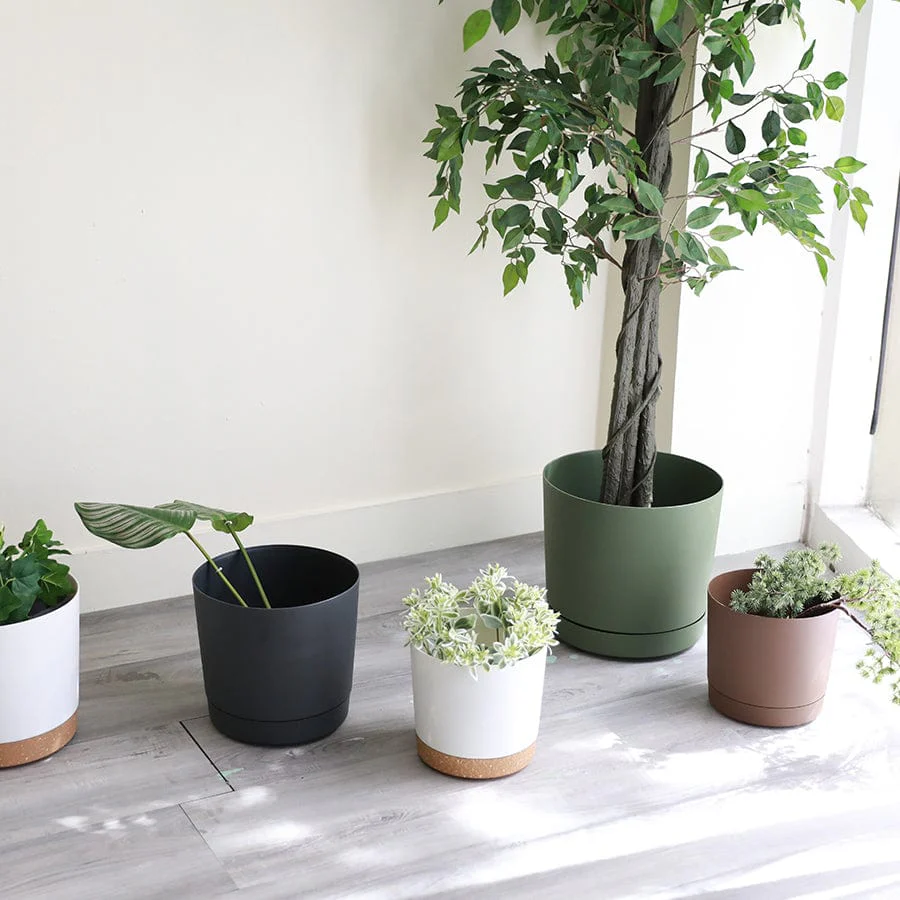 Brown Round Mini Planters - Image 9