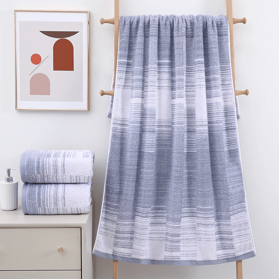 Esben Bath Towel - Image 3