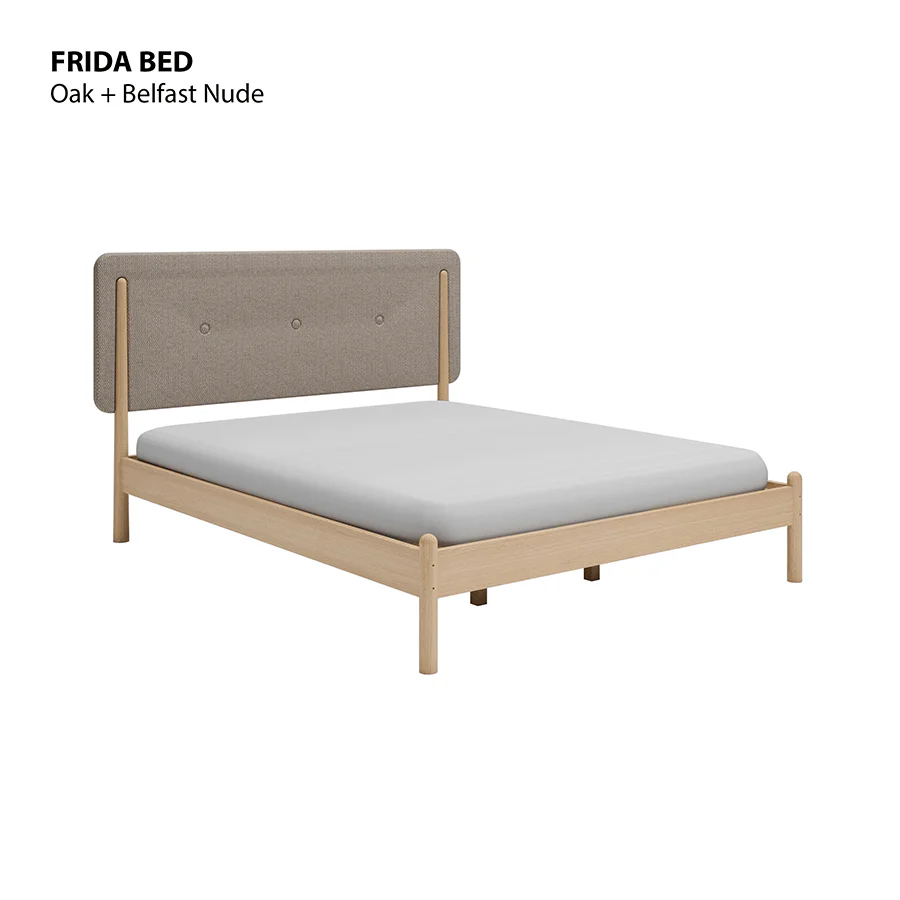 Frida 72x75" Bed - Oak