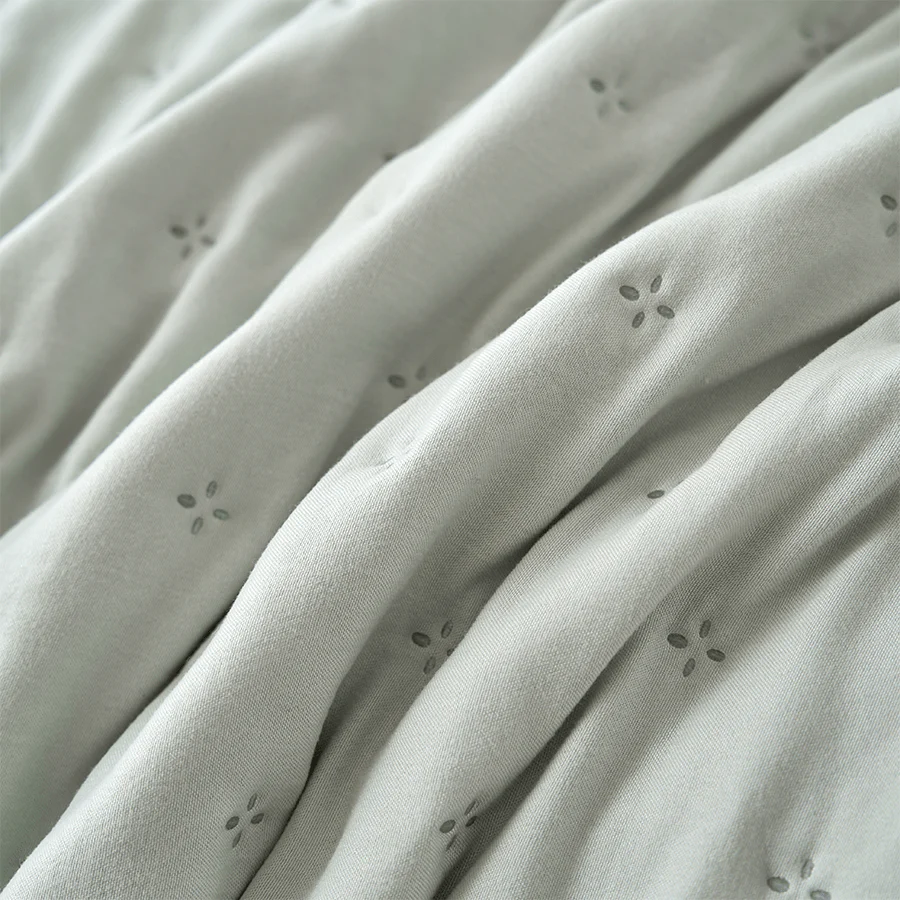 Holly Bedspread - Green - Image 9