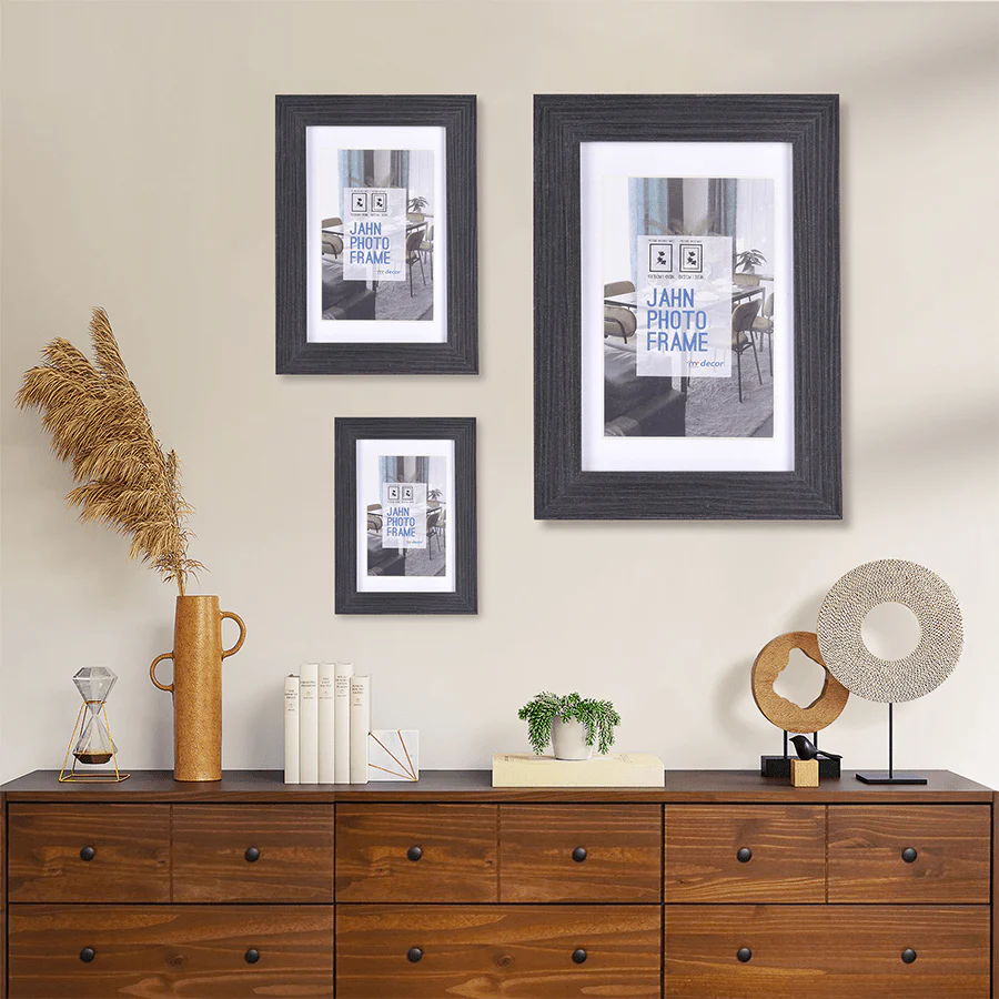 Jahn Photo Frame with Mat 28x36cm - Image 4