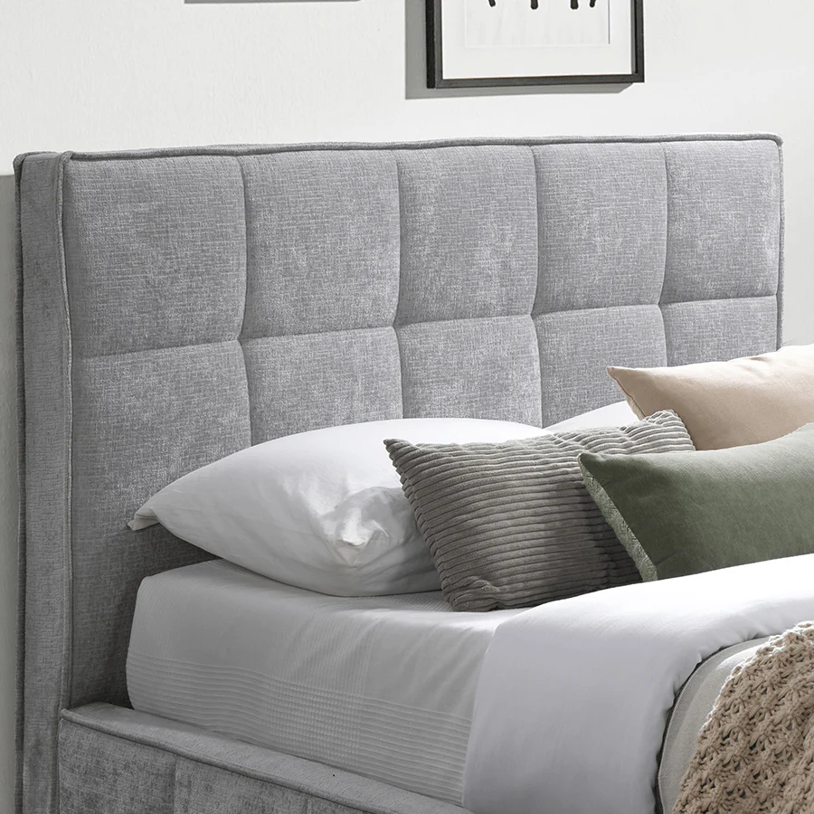 Lamont with 2 Drawer Upholstered Bed - Image 19
