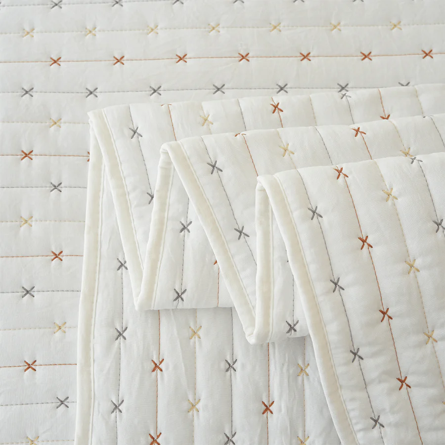 Maxie Bedspread - White - Image 10