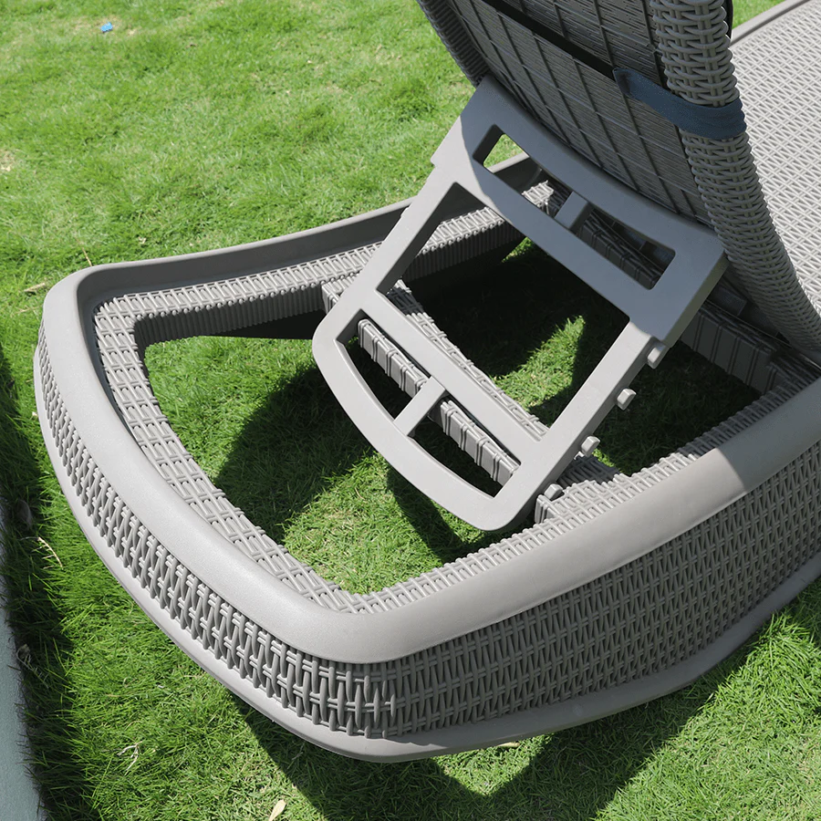 Newport Sun Lounger - Image 7