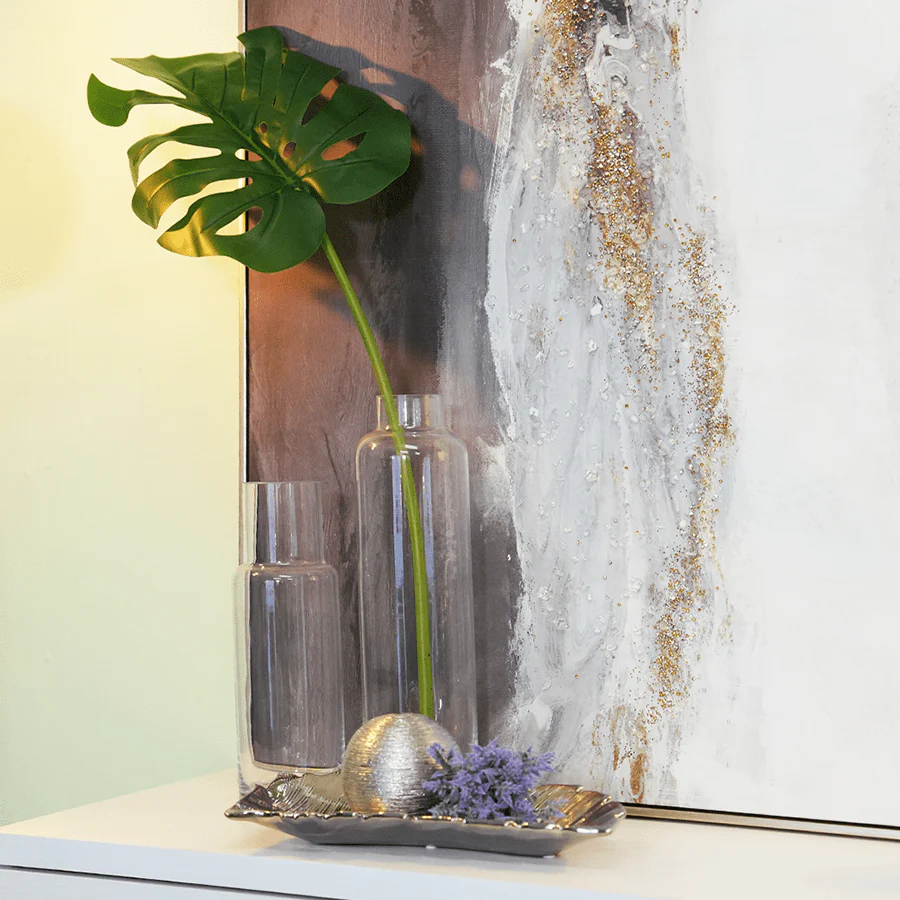 Radiance Clear Glass Vase - Image 7