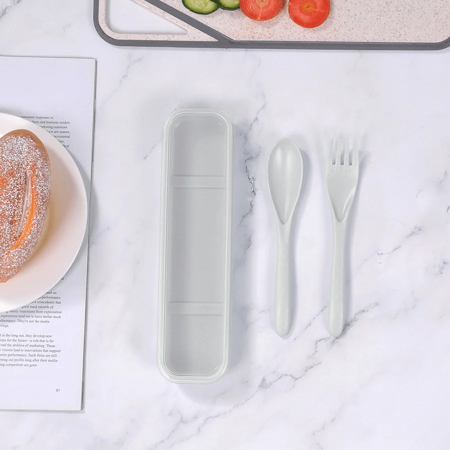 Suni Cutlery Set with Case - Image 3